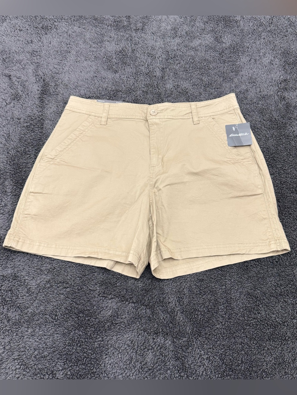 NWT Eddie Bauer Chino Shorts Women's 14 Khaki Slightly Curvy Embroidered Logo